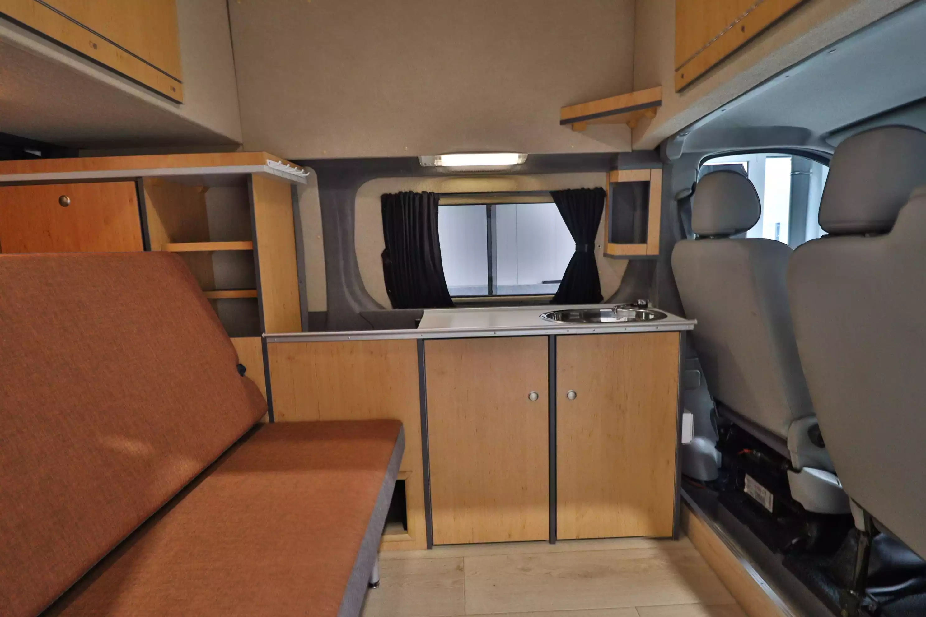 ANDERE Opel Vivaro Seedorf Mobile